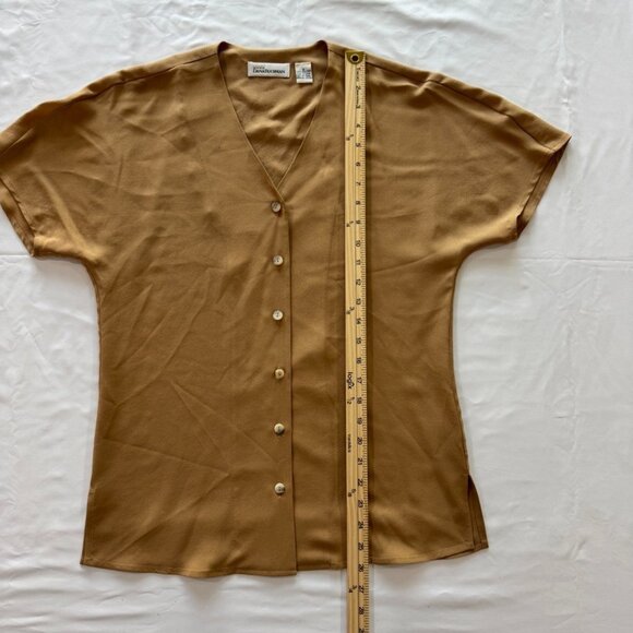 Dana Buchman 100% Silk Blouse Tan Camel Brown Dolman Sleeve Top - Picture 10 of 10